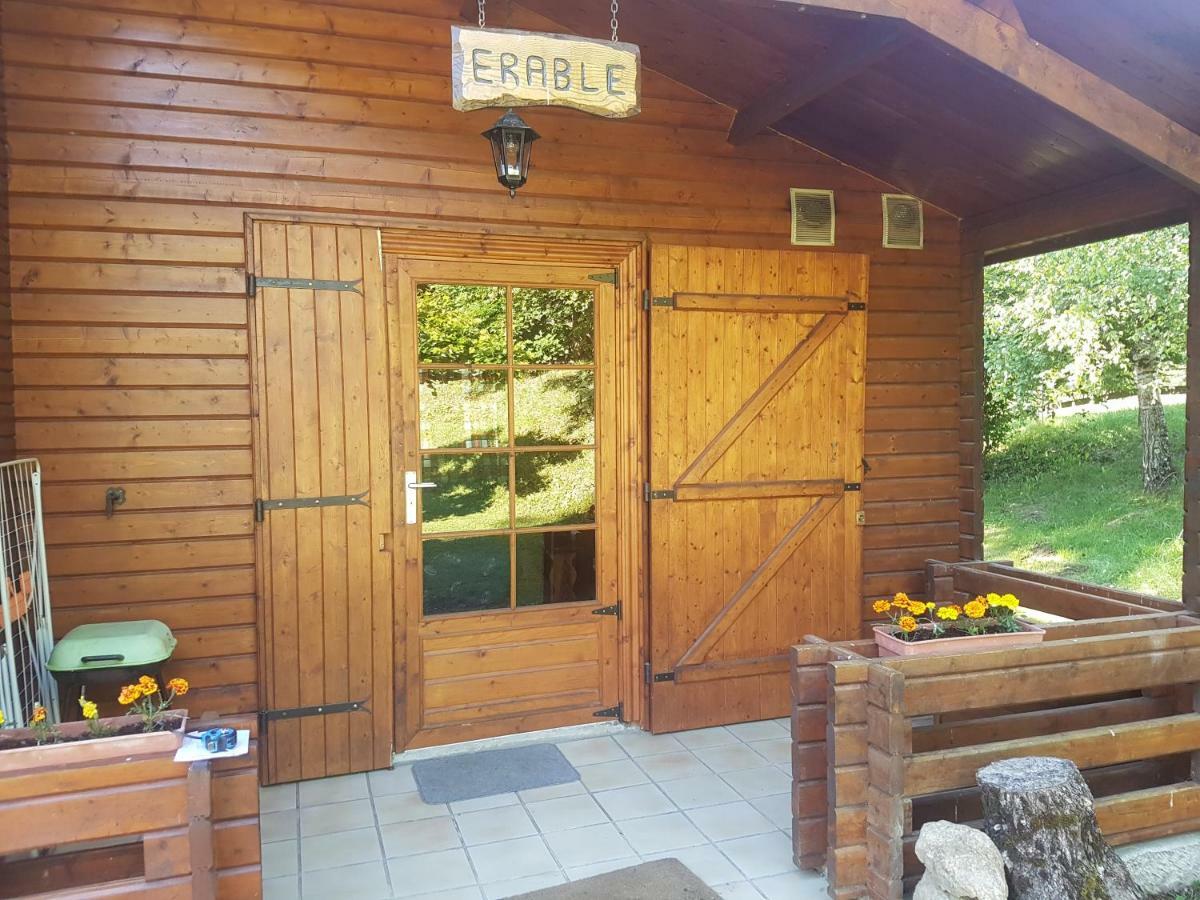 Les Chalets De Montorgueil Saurat ภายนอก รูปภาพ