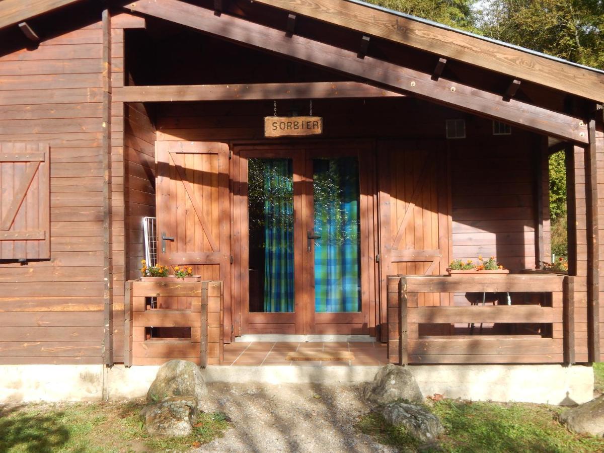 Les Chalets De Montorgueil Saurat ภายนอก รูปภาพ